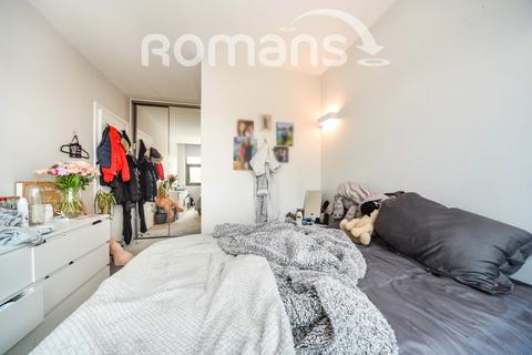 2 bedroom flat to rent, Blu Bracknell, Wokingham Road, Bracknell, RG42