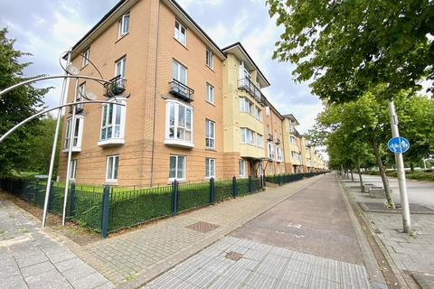 3 bedroom apartment to rent, Lloyd George Avenue, Cardiff, CF10