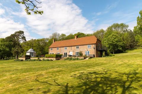 5 bedroom farm house for sale, Long Lane, Shaw, Newbury, Berkshire RG14