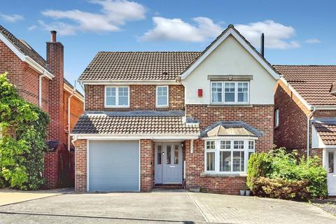 4 bedroom detached house for sale, Willoughby Close, Westbury