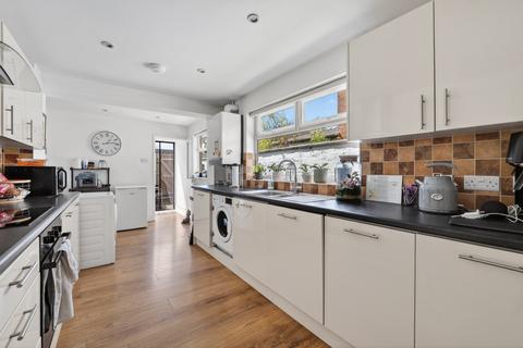 3 bedroom terraced house for sale, Queens Park View, Chester CH4