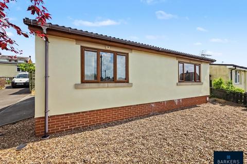 2 bedroom detached bungalow for sale, Fountain Street, Heckmondwike