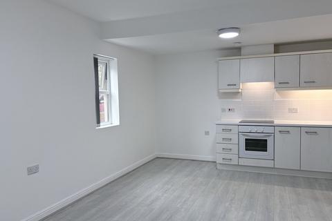 2 bedroom apartment to rent, New Belvedere Close , Cypress Street