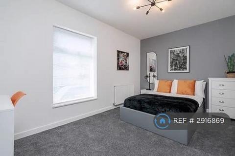 undefined, Ash Grove, Bolton, BL1