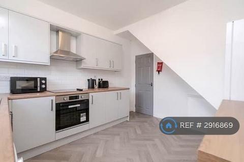 undefined, Ash Grove, Bolton, BL1