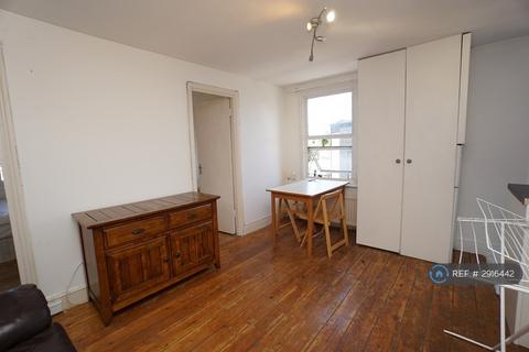 2 bedroom flat to rent, Essex Road, London, N1