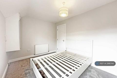 1 bedroom flat to rent, Arpley Court, Warrington, WA1