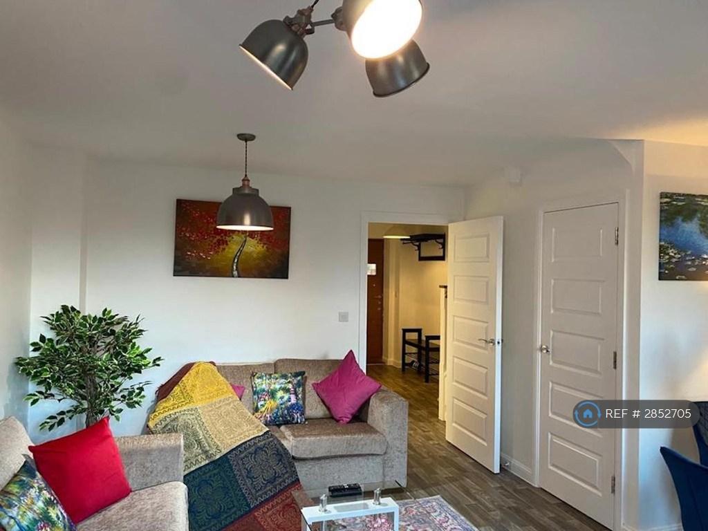 House in Cambridge, Trumpington - View 2