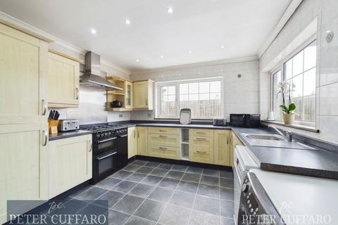 3 bedroom semi-detached house for sale, Crossfield Road, Hoddesdon EN11