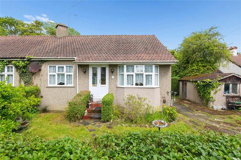 3 bedroom bungalow for sale, Greenbanks, Upminster, RM14