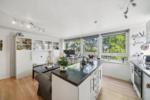 Boileau Road, Barnes, London, SW13