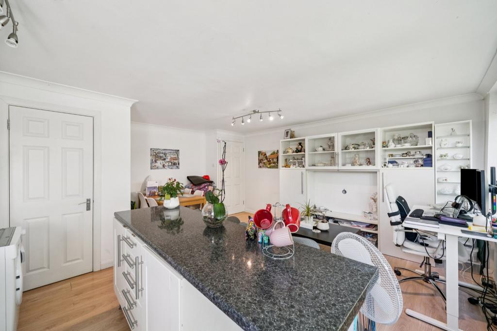 Kitchen/Reception