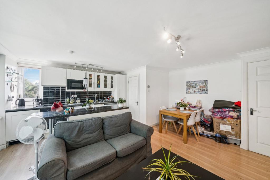 Reception/Kitchen