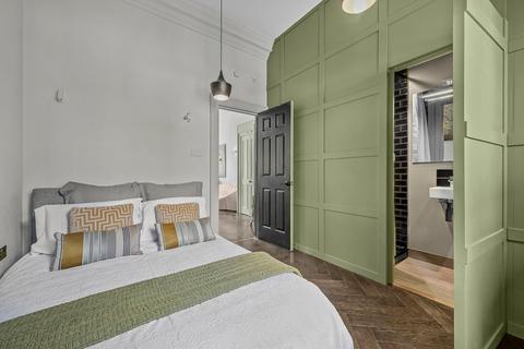 Guilford Street, London, WC1N