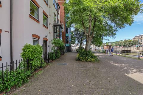 2 bedroom apartment for sale, Merchants Quay, Bristol , BS1