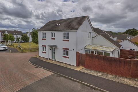 3 bedroom detached house for sale - Resolution Road, Exeter