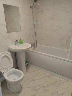 1 bedroom apartment to rent, Conifer Way, Wembley, HA0