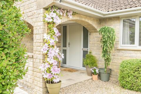 3 bedroom detached bungalow for sale, Upton Scudamore, Wiltshire BA12