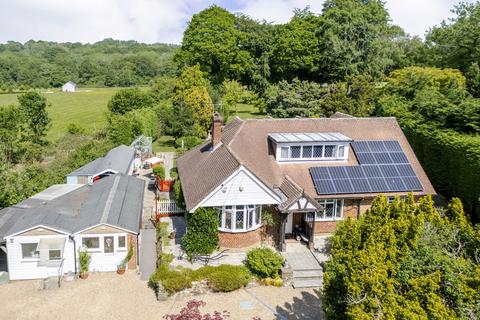 7 bedroom detached house for sale, London Road, Crowborough