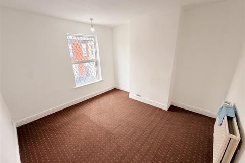 2 bedroom terraced house to rent, Bakewell Street, Derby DE22