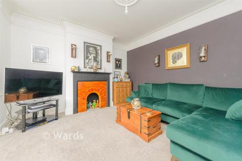4 bedroom semi-detached house for sale, Mayplace Road East, Bexleyheath, Kent