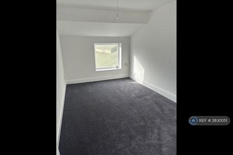 undefined, Main St, Frodsham, WA6