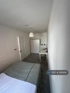 1 bedroom flat to rent, Balnacraig Avenue, London, NW10