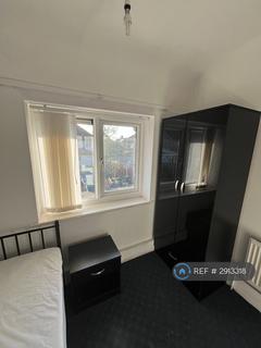 1 bedroom in a house share to rent, Pencombe Road, Liverpool, L36