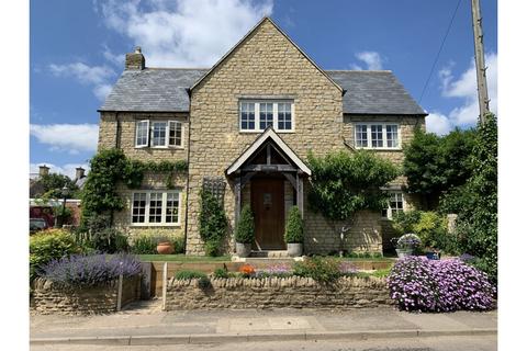 4 bedroom detached house for sale, High Street, Pytchley, NN14