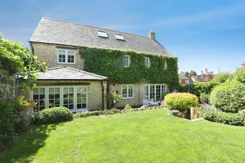 4 bedroom detached house for sale, High Street, Pytchley, NN14