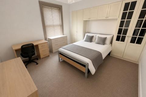 4 bedroom house share to rent, Sibthorp Street
