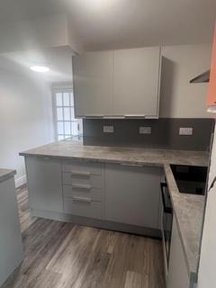 4 bedroom house share to rent, Sibthorp Street