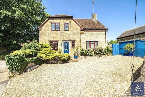 3 bedroom barn conversion for sale, Fulwell Road, Brackley NN13