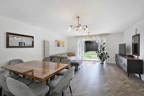 3 bedroom semi-detached house for sale, Dante Way, West Ewell