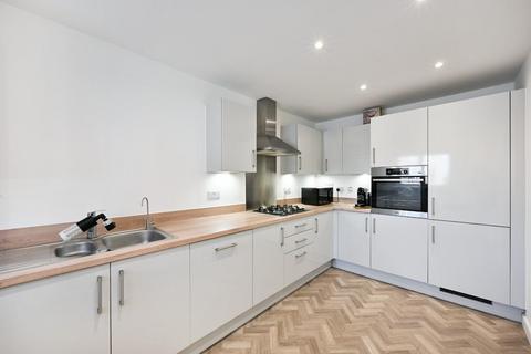 3 bedroom semi-detached house for sale, Dante Way, West Ewell