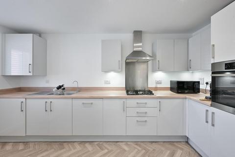 3 bedroom semi-detached house for sale, Dante Way, West Ewell