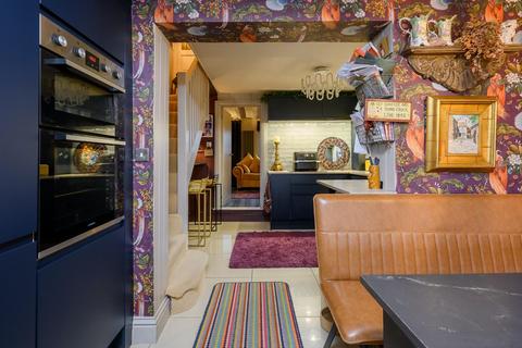 2 bedroom house for sale, Plum Street
