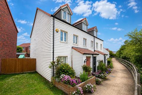 Ellingham View, Dartford, DA1