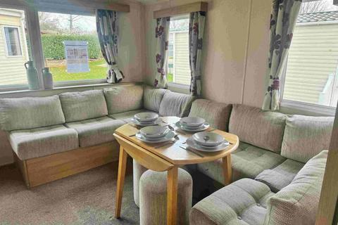 2 bedroom park home for sale, Carlton Meres Holiday Park – Suffolk