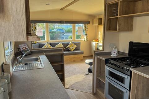 2 bedroom park home for sale, Carlton Meres Holiday Park – Suffolk