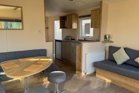 2 bedroom park home for sale, Carlton Meres Holiday Park – Suffolk