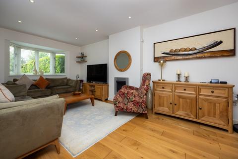 4 bedroom semi-detached house for sale, New Inn Lane, Surrey GU4