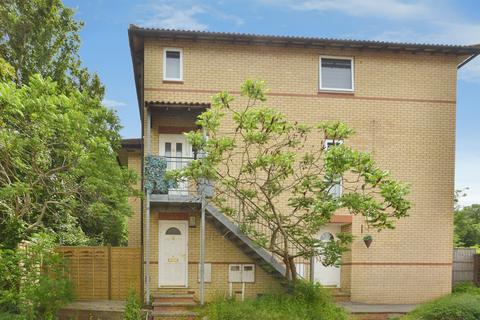 2 bedroom flat for sale, Banktop Place, Emerson Valley, Milton Keynes