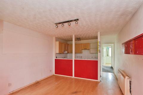 2 bedroom flat for sale, Banktop Place, Emerson Valley, Milton Keynes