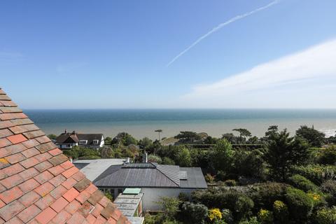 4 bedroom terraced house for sale, Salisbury Road, St. Margarets Bay, Dover, Kent, CT15
