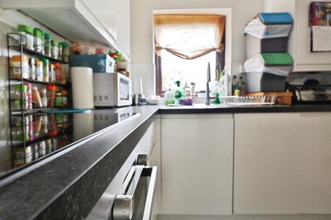 2 bedroom flat for sale, Westbrook Court, Stevenage Road, Hitchin