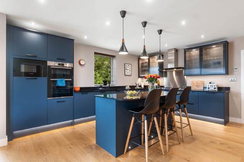 3 bedroom detached house for sale, Hilltop House, Cromwell Crescent Lane, Worcester.  WR5 2LD