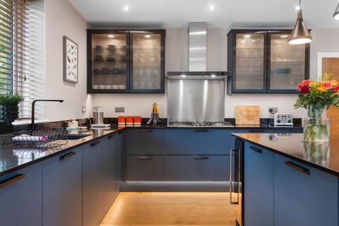 3 bedroom detached house for sale, Hilltop House, Cromwell Crescent Lane, Worcester.  WR5 2LD