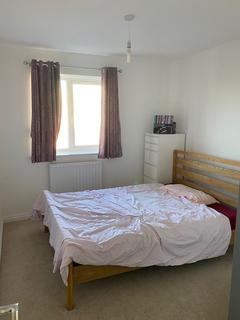 3 bedroom house to rent, Kempston Road, Bedford, MK42