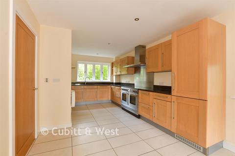 4 bedroom detached house for sale, South Leas, Horsham RH13